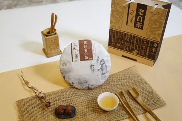 禅意茶馆设计典范:打造宁静身心修养空间(图1) 一杯清淡的香味的茶和归属自个儿的独有居室茶香