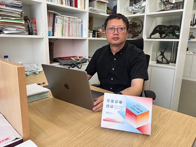 张烈.jpg 张烈.jpg